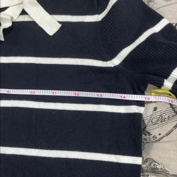 CeCe Women's 3/4 BELL Sleeves Sweater Top - Picture 8 of 10